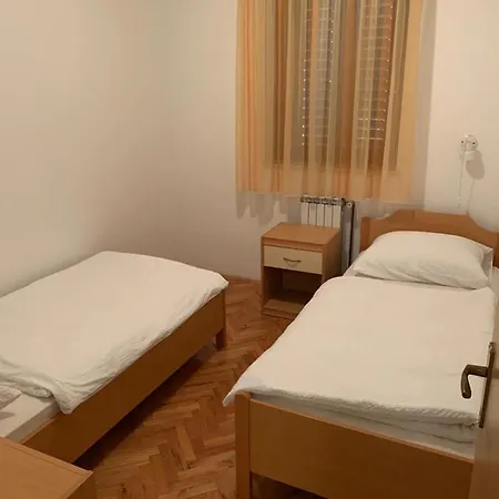 Vila Albatros * Ρόβινι