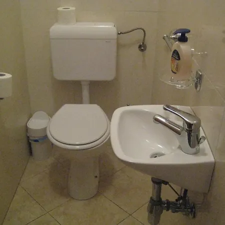 Vila Albatros * Ρόβινι