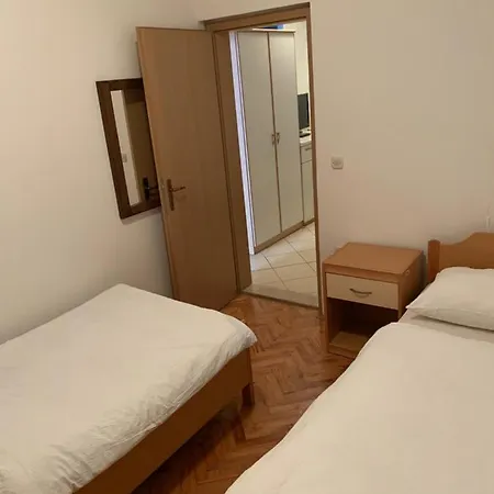 Vila Albatros Bed & Breakfast