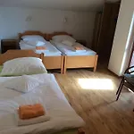 Bed & Breakfast Vila Albatros 3*
