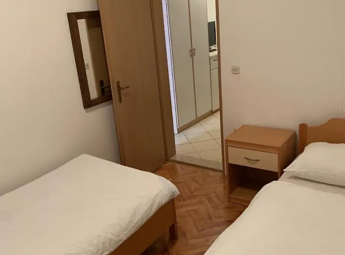 Vila Albatros Bed and Breakfast