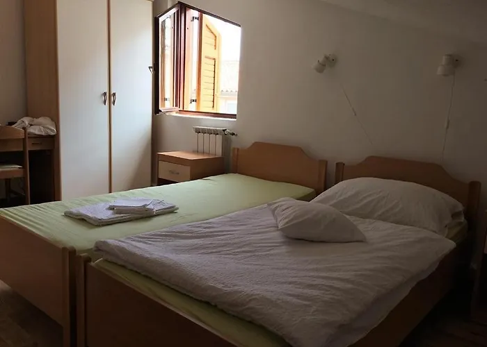 Vila Albatros 3* Ρόβινι